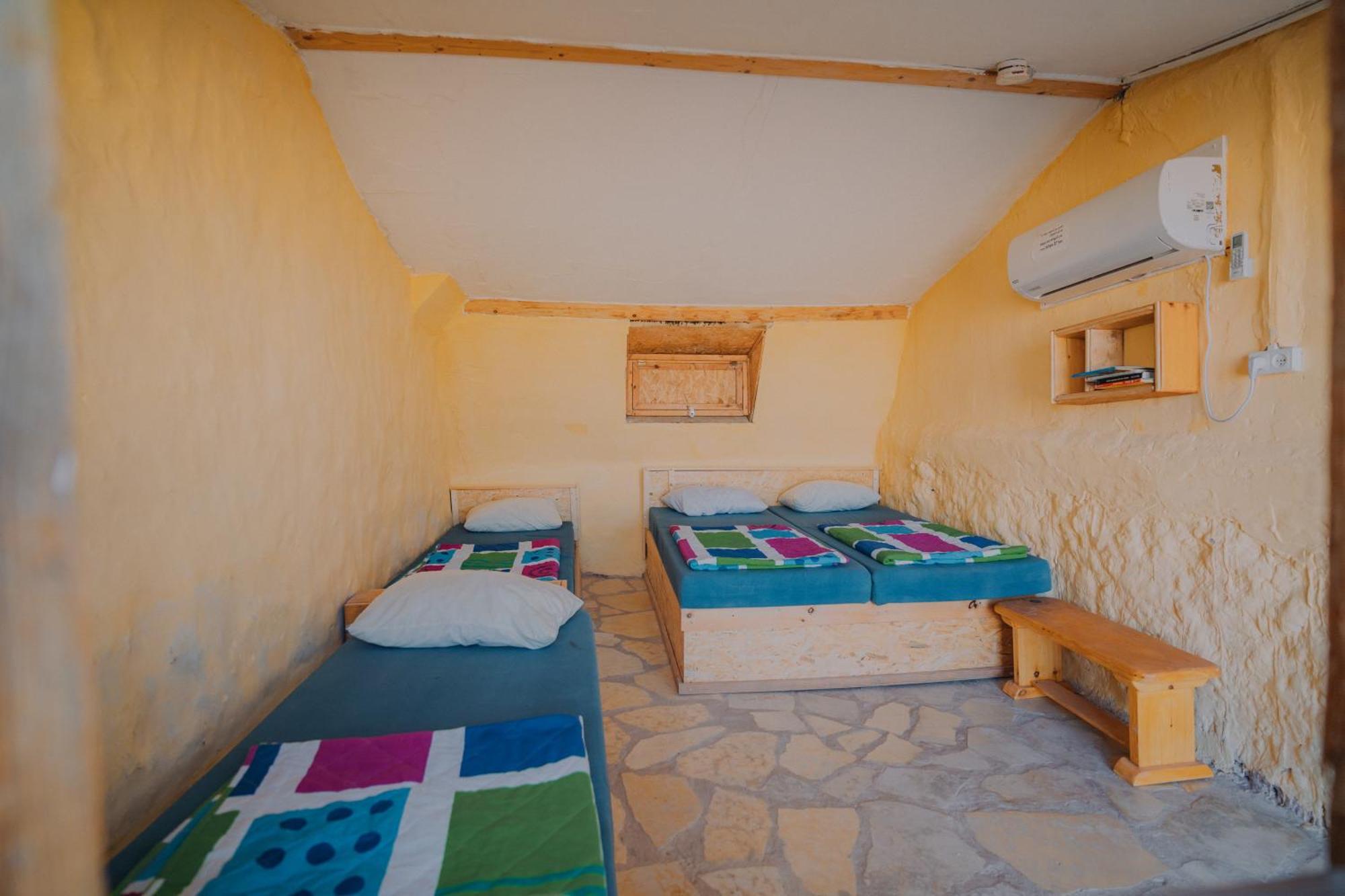 미츠페 라몬 Desert Shade Camp חוות צל מדבר 빌라 객실 사진