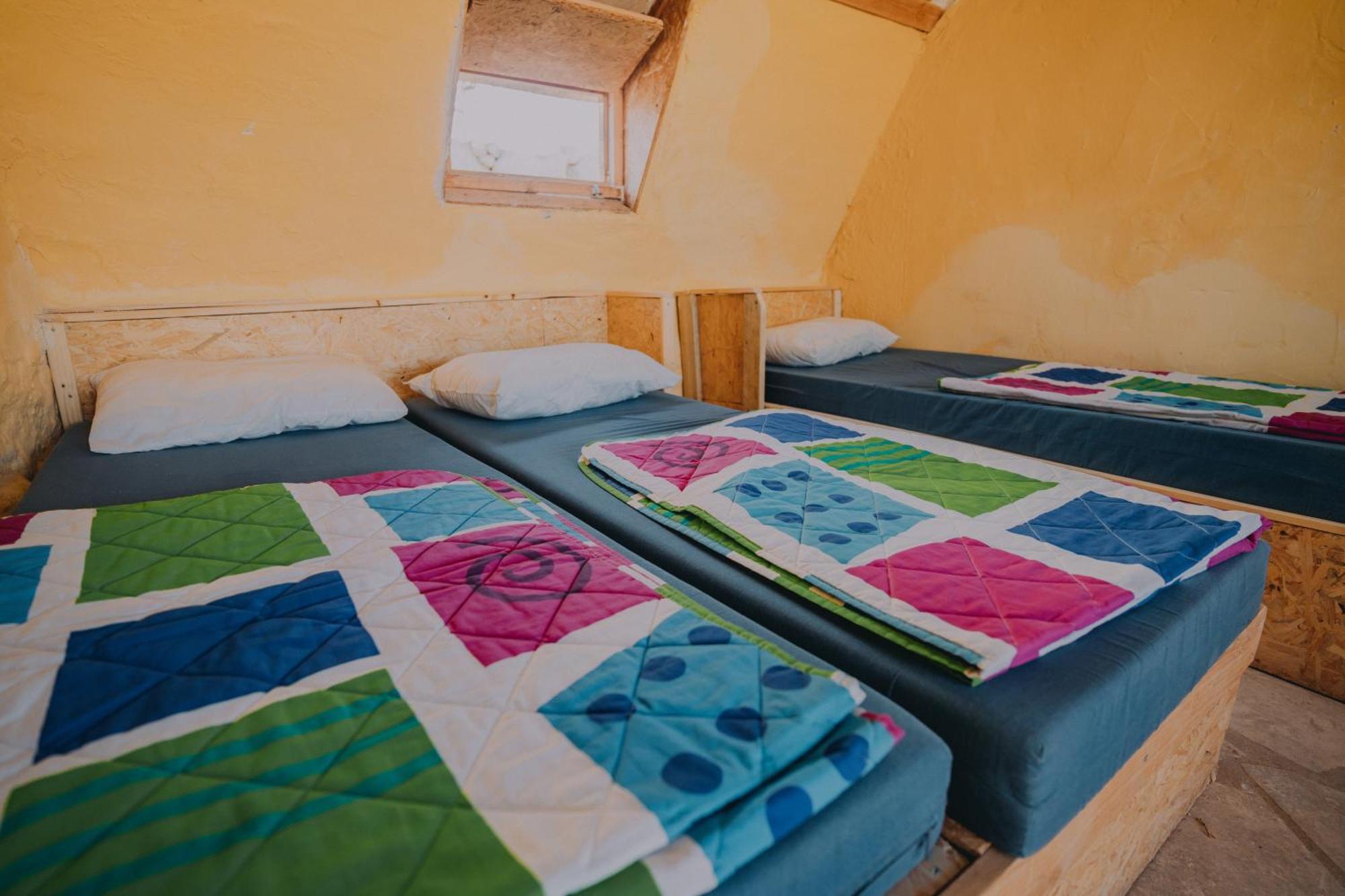 미츠페 라몬 Desert Shade Camp חוות צל מדבר 빌라 객실 사진