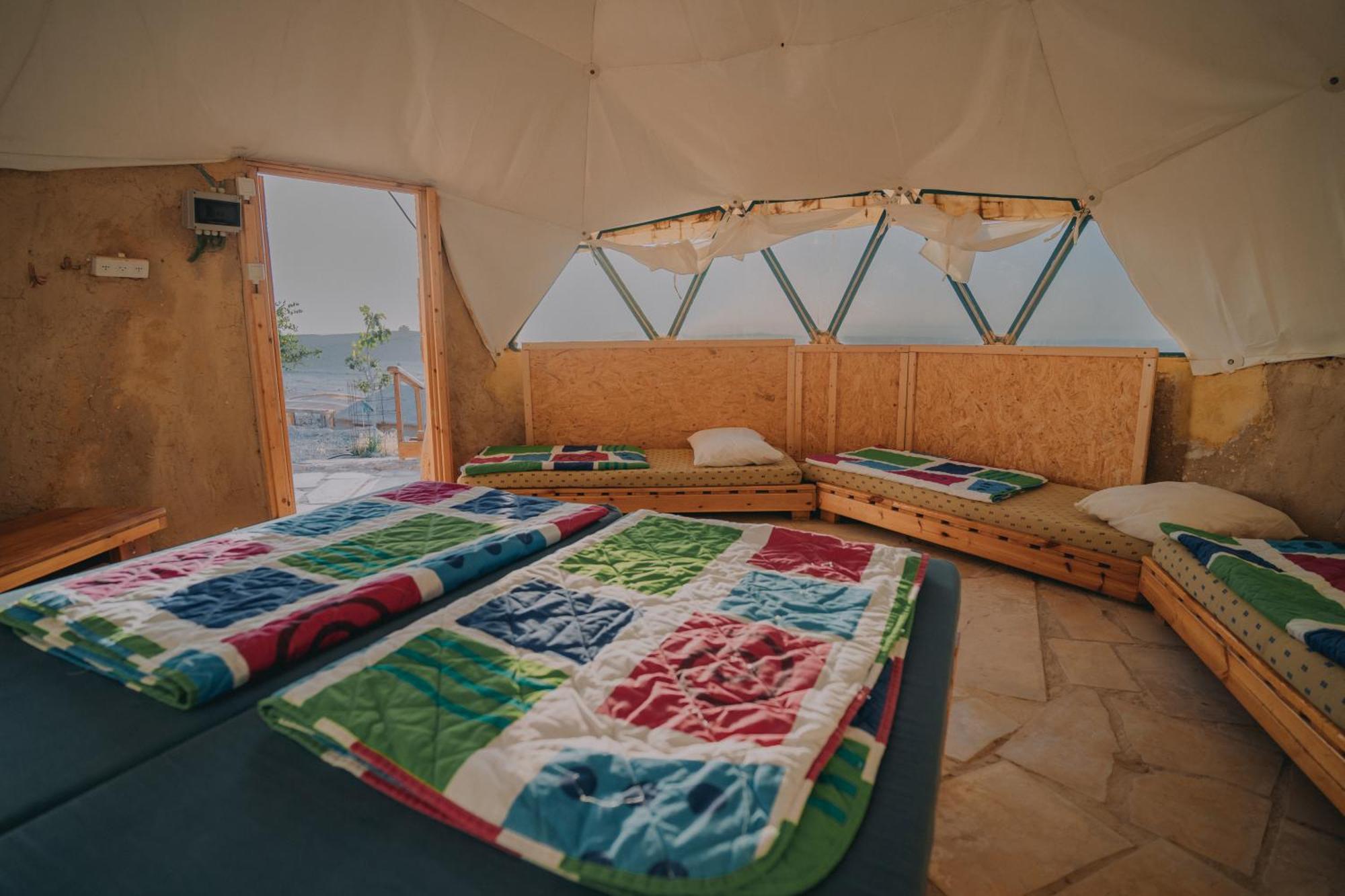 미츠페 라몬 Desert Shade Camp חוות צל מדבר 빌라 객실 사진