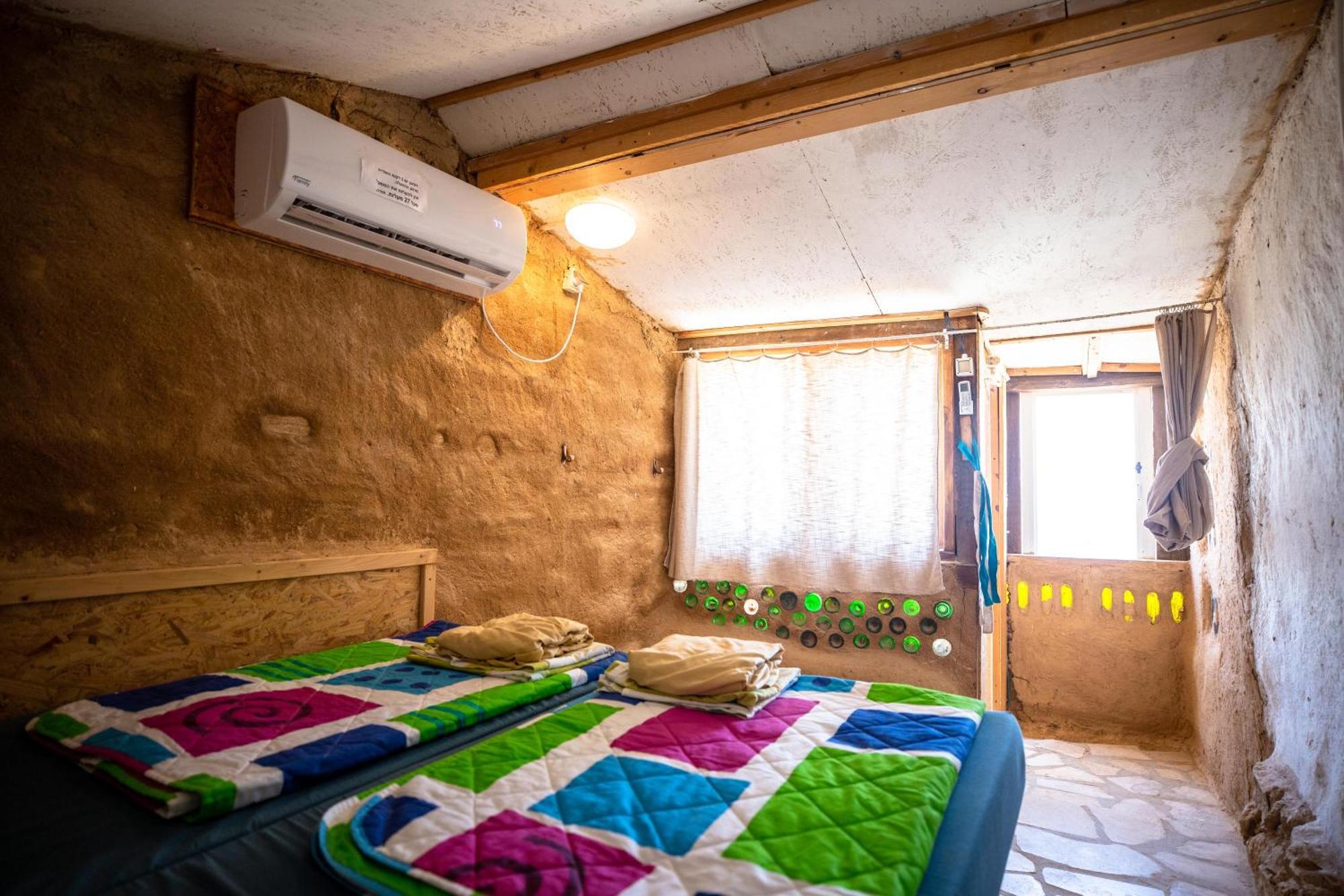 미츠페 라몬 Desert Shade Camp חוות צל מדבר 빌라 객실 사진