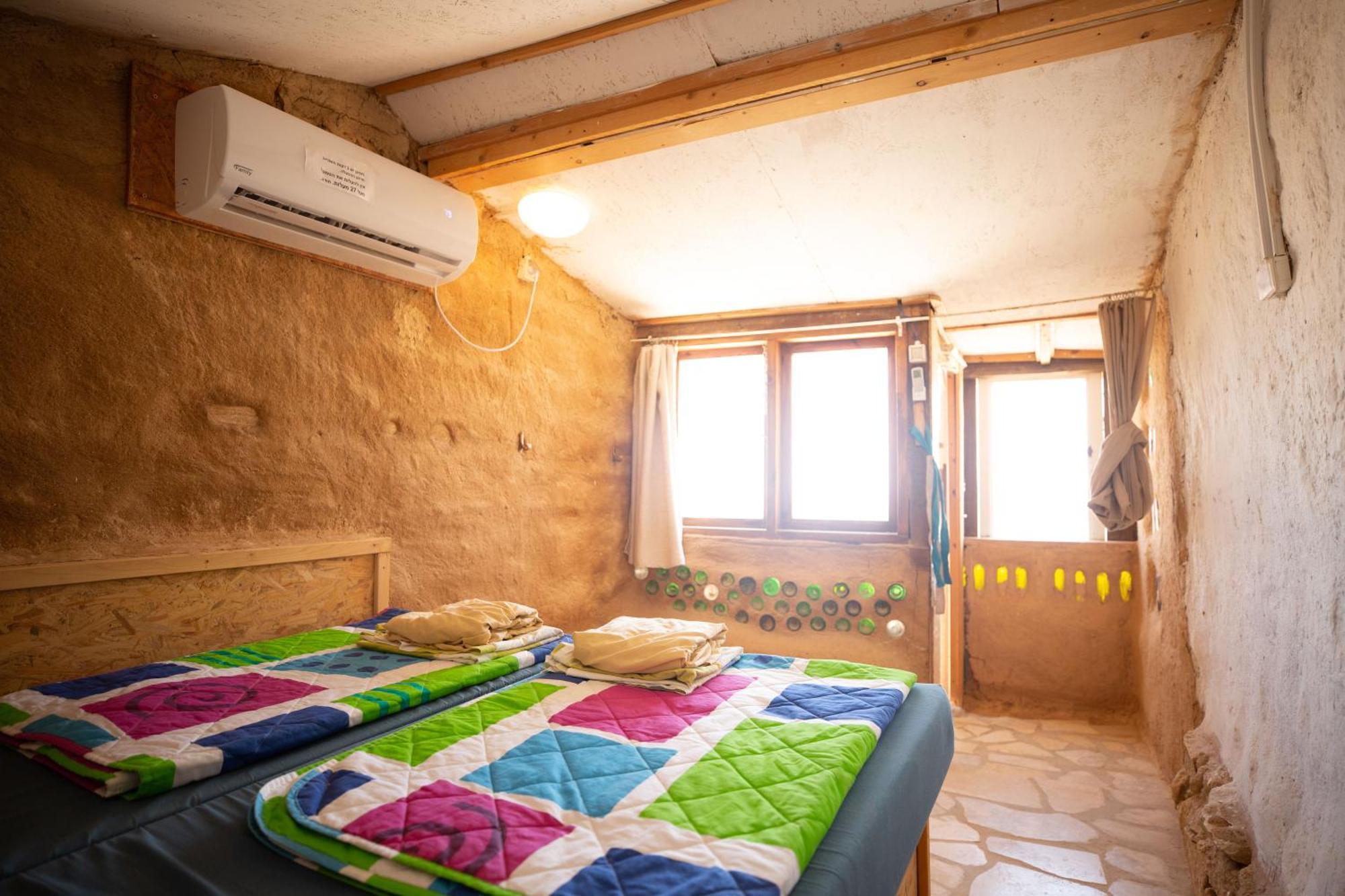 미츠페 라몬 Desert Shade Camp חוות צל מדבר 빌라 객실 사진